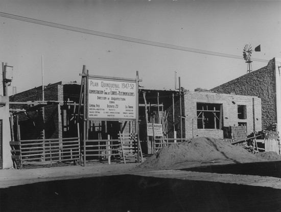 Archivo: Correo en construccion.jpg